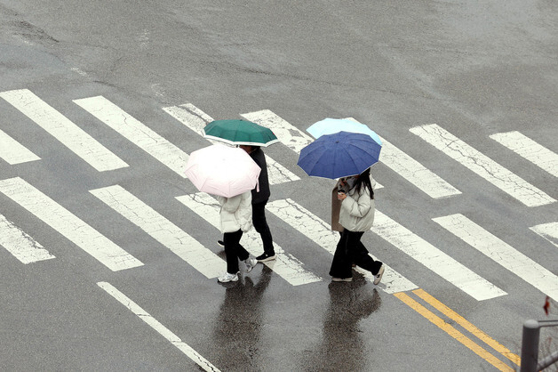 [오늘의 날씨] 울산(2일, 월)…새벽부터 비, 해상 강풍