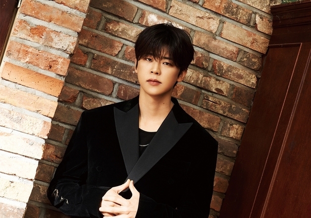 박지현, 첫 정규 전곡 차트인…트로트 왕좌 수식어 쐐기