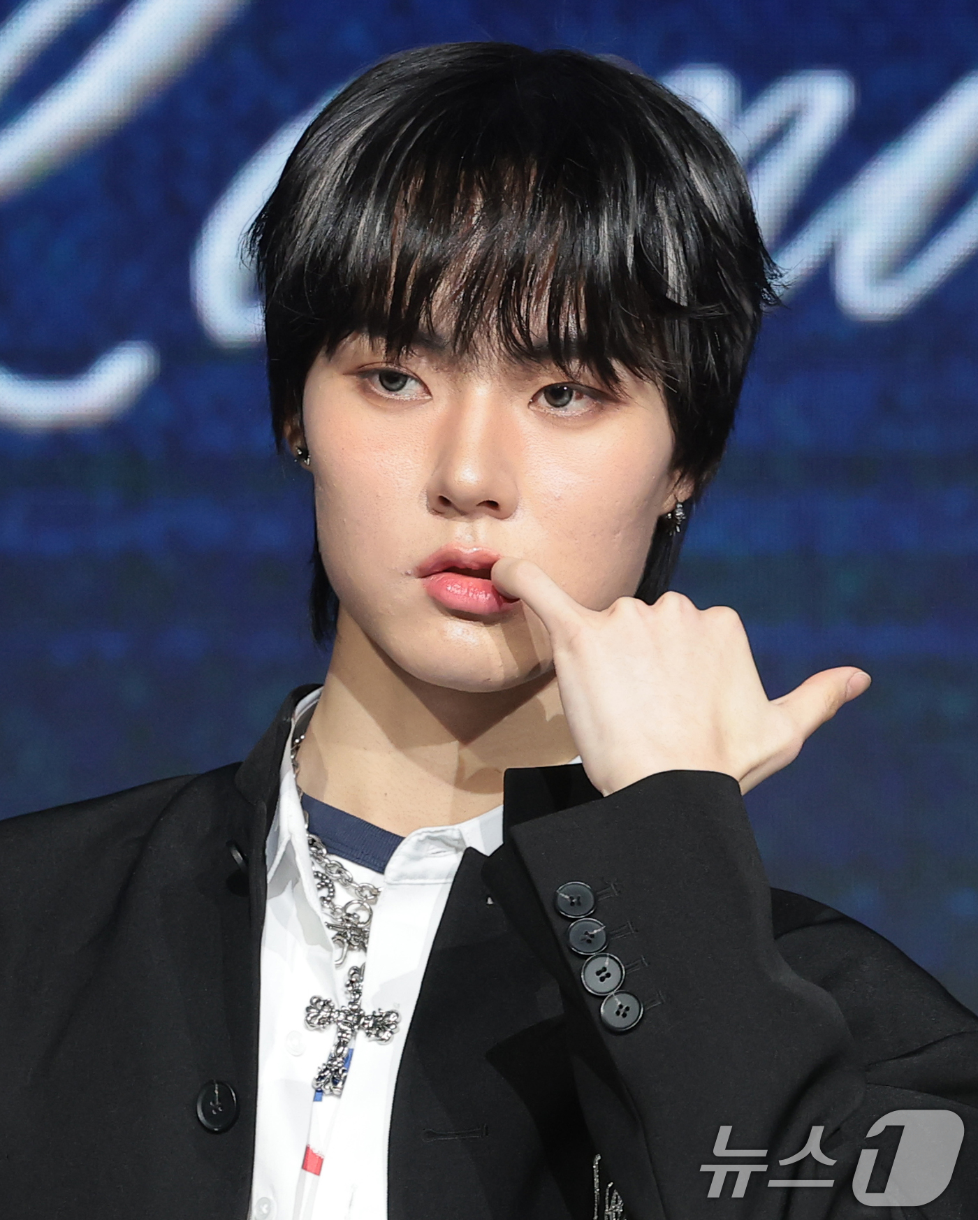 (서울=뉴스1) 권현진 기자 = 그룹 초코(ChoCo) 태조가 24일 오후 서울 마포구 쇼킹케이팝센터에서 열린 초코엔터 패밀리 앨범 ‘ChoCo La Familia’ 발매 기념 쇼 …