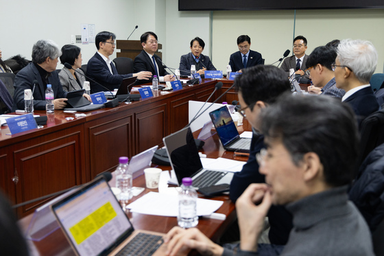 발언하는 이강일 의원