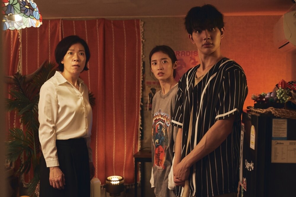 본문 이미지 - '매드 댄스 오피스' 스틸 컷