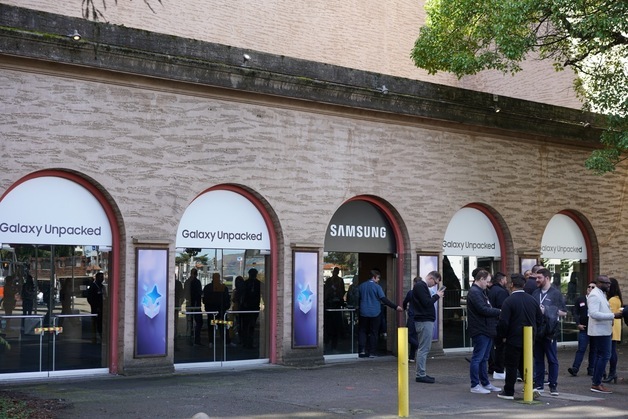 "사진 찍으면 안 돼요"…'갤럭시언팩' D-1, 美 현지는 철통 보안