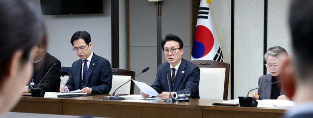 세종시지원위원회 주재하는 김민석 국무총리