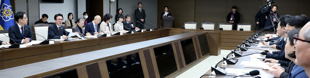 세종시지원위원회 주재하는 김민석 국무총리
