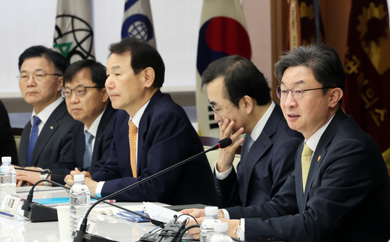 모두발언하는 이억원 금융위원장