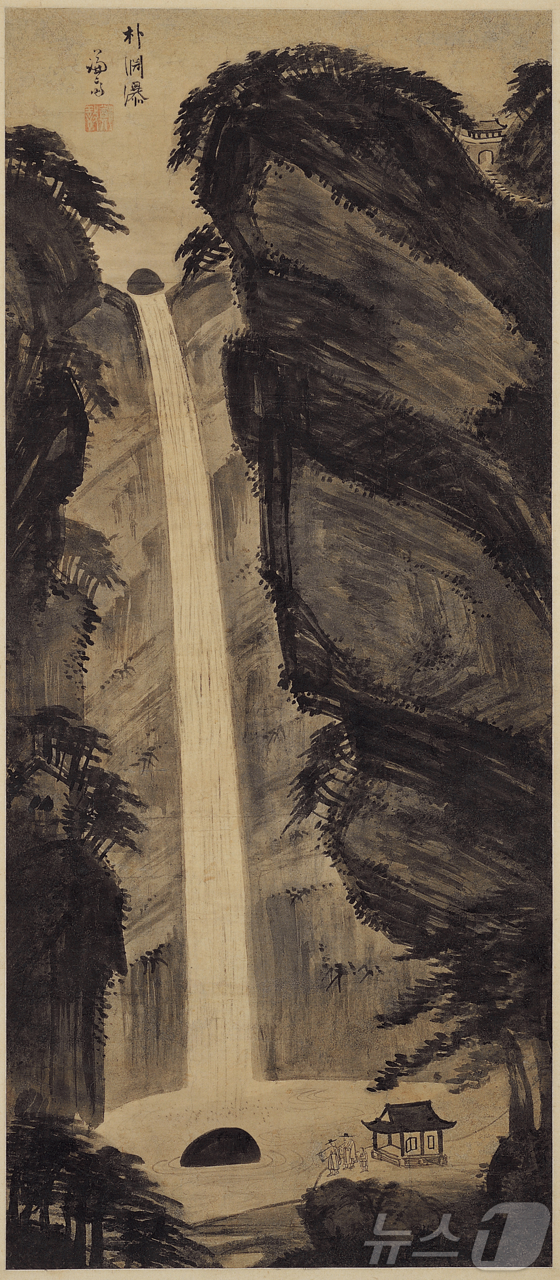 (서울=뉴스1) = 국립중앙박물관은 오는 26일 전시 구성과 운영, 공간 디자인 등 여러 면에서 새롭게 단장한 서화실을 재개관한다고 25일 밝혔다. 사진은 정선 '박연폭포' (국립 …