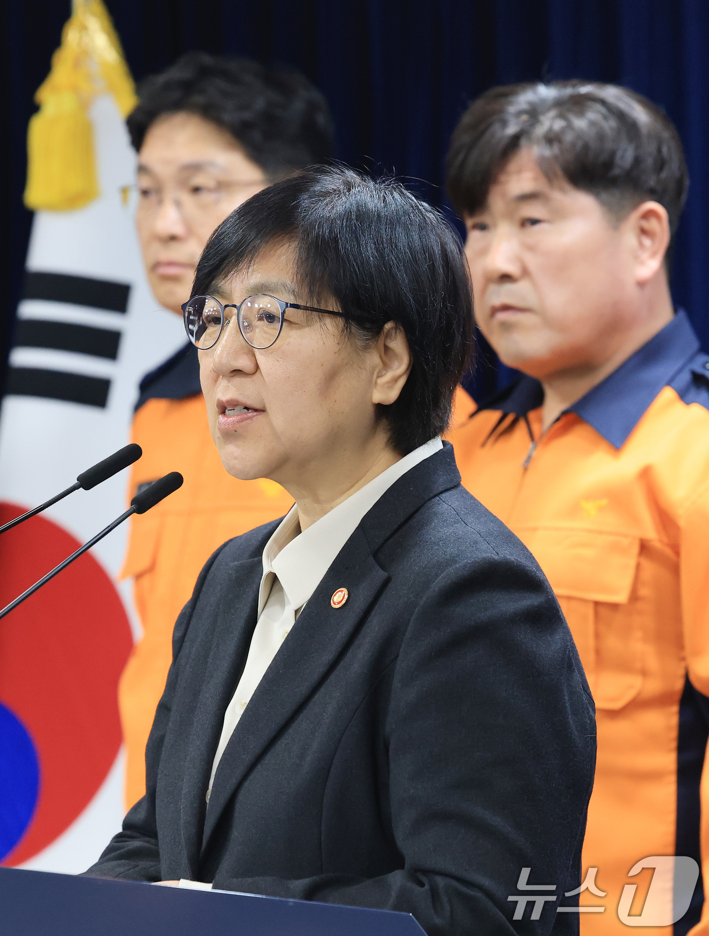 (서울=뉴스1) 임세영 기자 = 정은경 보건복지부 장관이 25일 서울 종로구 정부서울청사에서 응급환자 이송체계 혁신 시범사업 관련 브리핑을 하고 있다. 2026.2.25/뉴스1