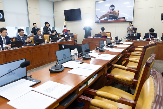 국민의힘 빈자리 속 국회 과방위 전체회의