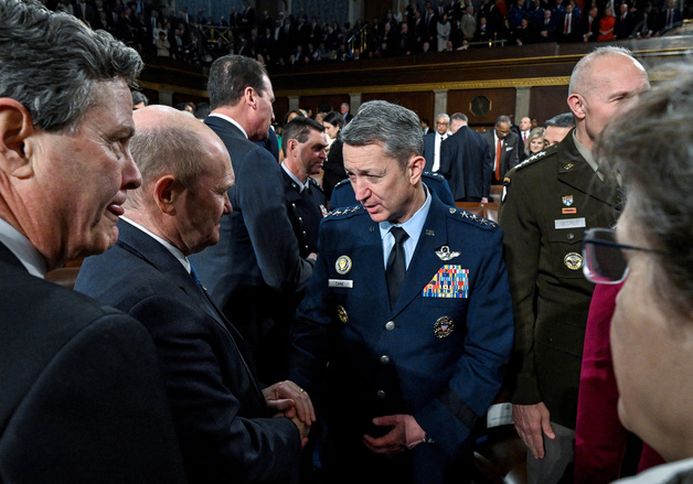 [포토] 트럼프 국정 연설 참석한 댄 케인 합참의장