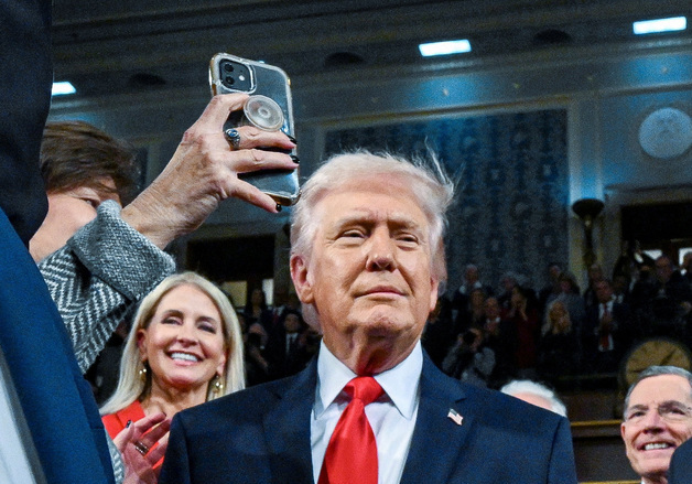 [포토] 환영받는 트럼프 대통령