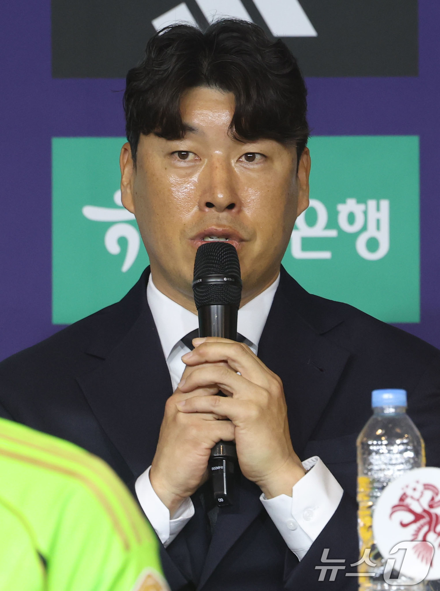 (서울=뉴스1) 이광호 기자 = 이정규  광주FC 감독이 25일 오전 서울 서대문구 스위스그랜드호텔에서 열린 하나은행 K리그1 2026 개막 미디어데이에서 시즌 각오를 밝히고 있다 …