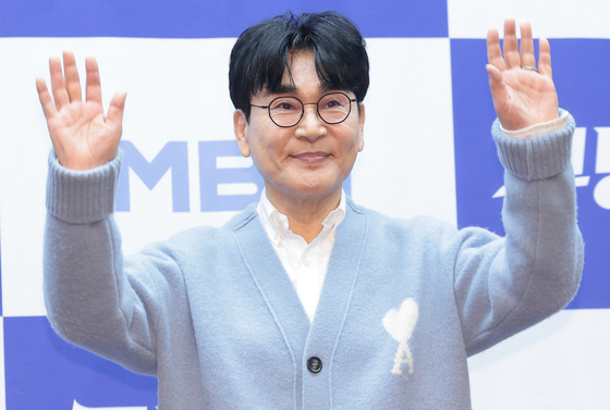조항조 18일 신곡 '맨발의 탱고' 발표, 깊은 위로 전한다…DJ처리 프로듀싱
