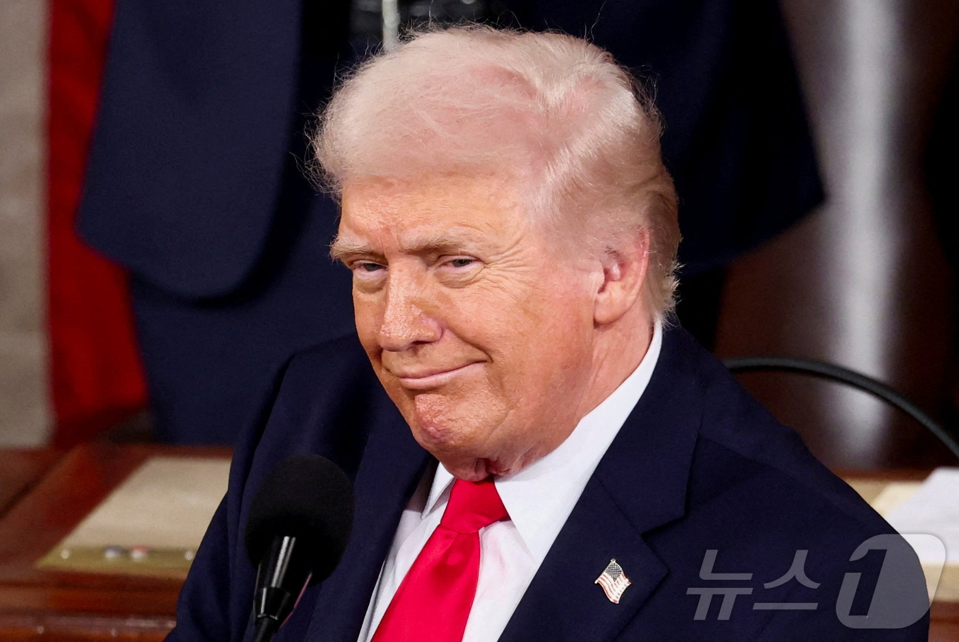 (워싱턴 로이터=뉴스1) 김경민 기자 = 도널드 트럼프 미국 대통령이 24일(현지시간) 워싱턴DC에 있는 하원 회의장에 국정연설을 하고 있다. 2026.2.24ⓒ 로이터=뉴스1