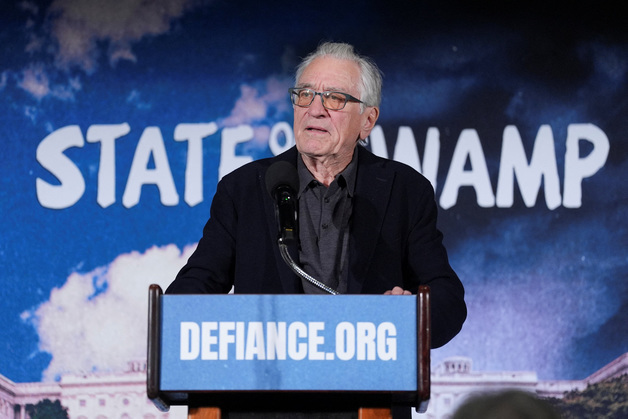 [포토] 연설하는 배우 로버트 드 니로