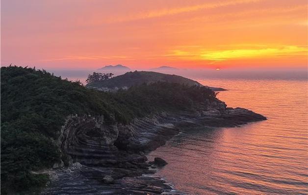 부안군, 천연기념물 '위도 진리 대월습곡' 관광자원 활용 나서