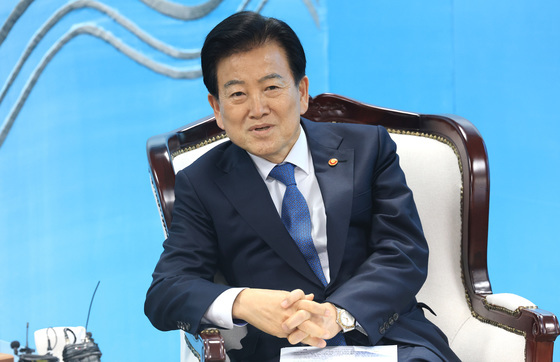 정동영 통일부 장관, 미셸 윈트럽 주한아일랜드대사 접견