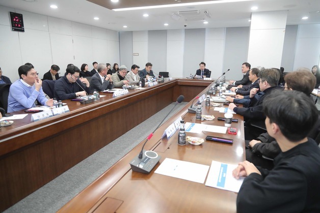 "춘천 캠프페이지,  K-콘텐츠·연구개발특구 연계해 첨단산업 거점으로"