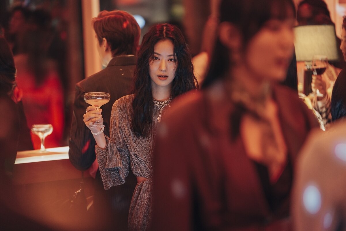 본문 이미지 - '레이디 두아' 스틸 / 넷플릭스