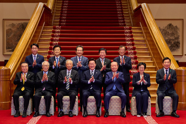 이재명 대통령, 민주당 상임고문단 오찬 간담회