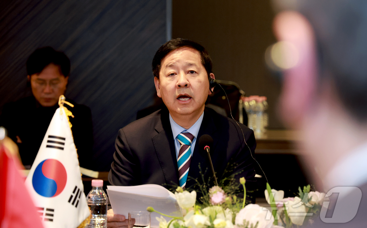 (서울=뉴스1) 이호윤 기자 = 구윤철 경제부총리 겸 재정경제부 장관이 25일 서울 종로구 더 플라자 호텔에서 열린 ‘제9차 한-튀르키예 경제공동위‘에서 개회사를 하고 있다. 20 …