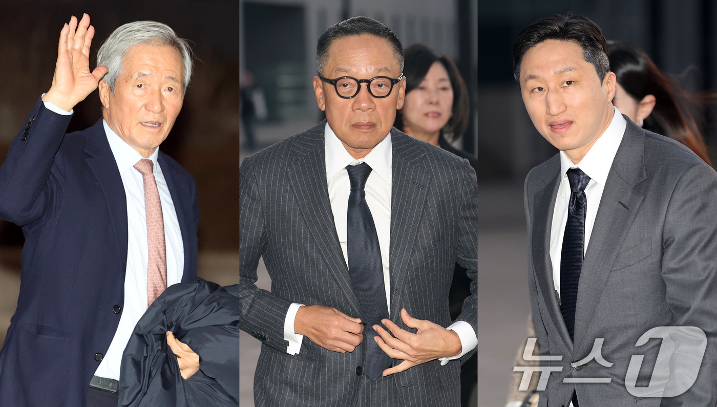 (서울=뉴스1) 이광호 기자 = 정몽준 아산재단 이사장(왼쪽부터), 정태영 현대카드 부회장, 정기선 HD현대 회장이 25일 오후 서울 서초구 예술의전당 콘서트홀에서 열린 아산 정주 …