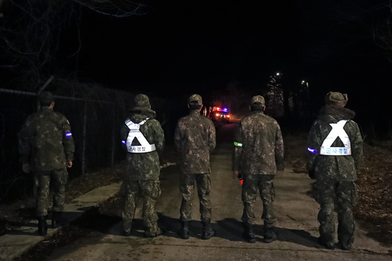 출입 통제된 경북 영주 공군 전투기 추락 현장