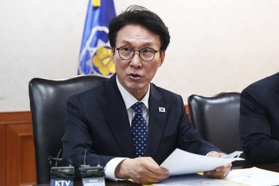 金총리 "지난 정부 ODA 문제 각종 정보 공개…투명하게 진행"