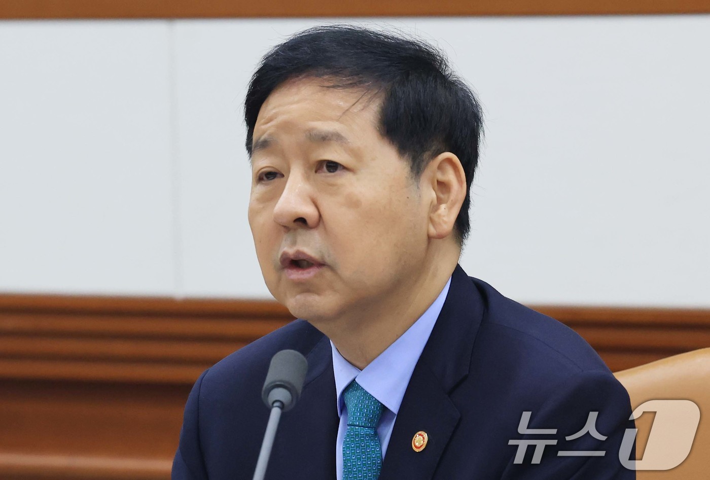 (서울=뉴스1) 임세영 기자 = 구윤철 경제부총리 겸 재정경제부 장관이 26일 서울 종로구 정부서울청사에서 열린 민생물가 특별관리 관계장관 TF회의에서 모두발언을 하고 있다. 20 …