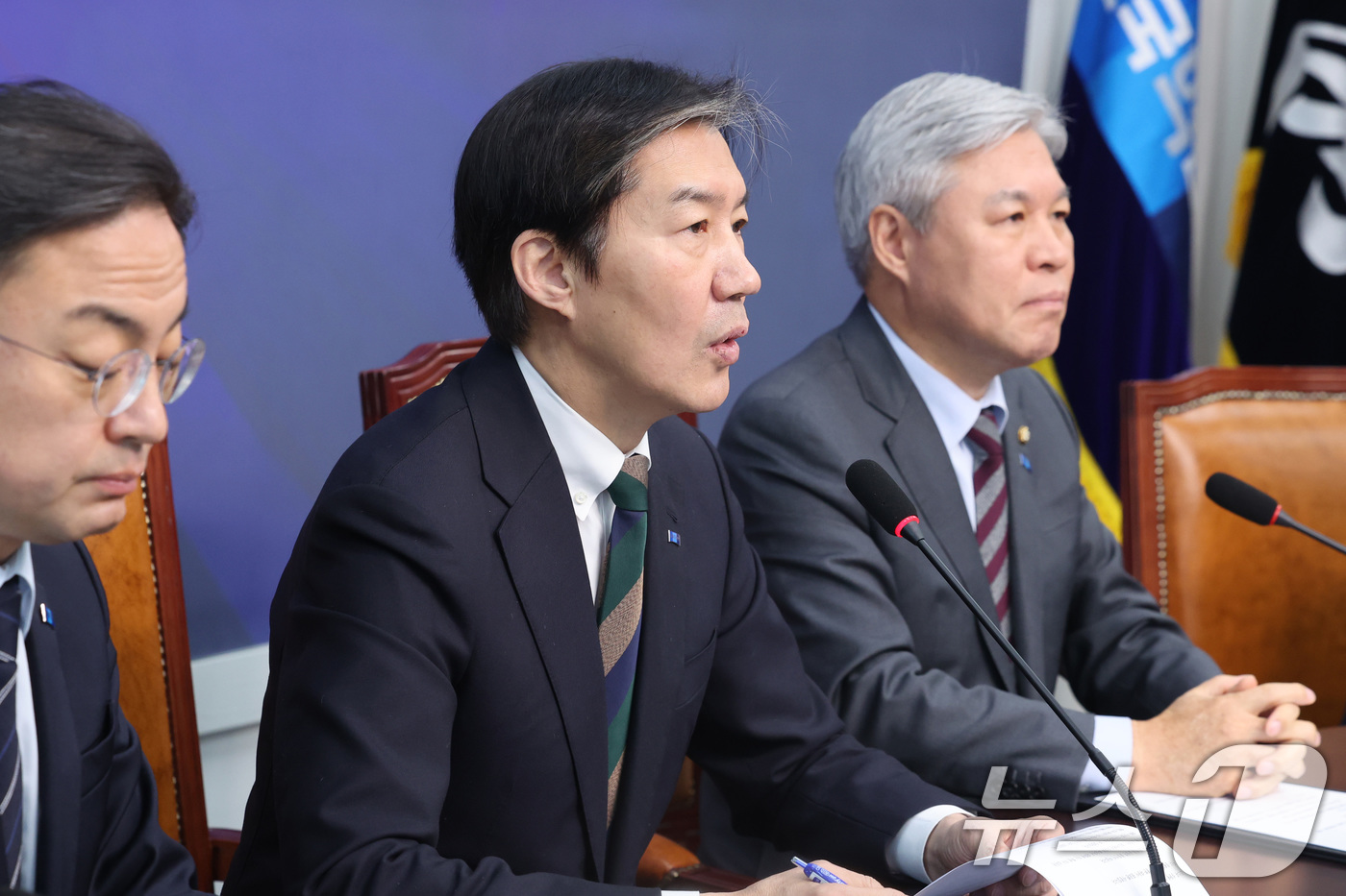 (서울=뉴스1) 신웅수 기자 = 조국 조국혁신당 대표가 26일 서울 여의도 국회에서 열린 최고위원회의에서 발언하고 있다. 2026.2.26/뉴스1