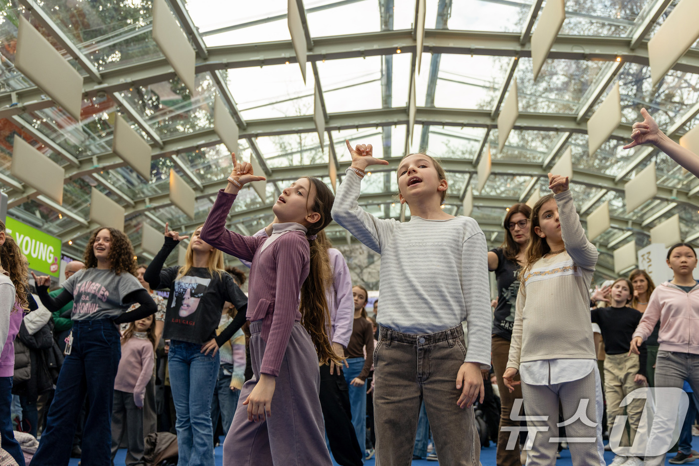 (서울=뉴스1) = 문화체육관광부는 대한체육회와 함께 ‘2026 밀라노-코르티나담페초 동계올림픽을 계기로 지난 5일 22일까지 이탈리아 밀라노 현지에서 운영한 ‘코리아하우스’가 역 …