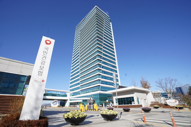 건보공단, 대장암 분변검사 양성률 15.9%p↓…재정 7억 절감