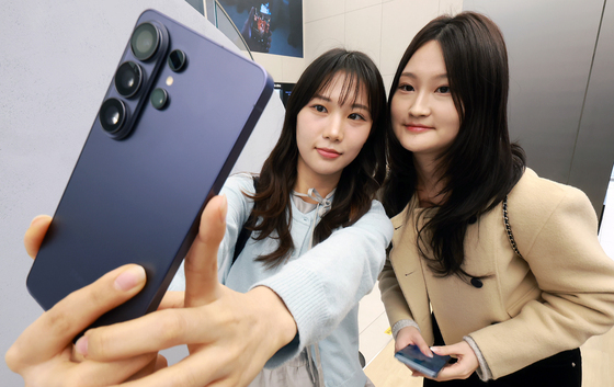 갤럭시 S26 시리즈로 찍어보는 '셀카'