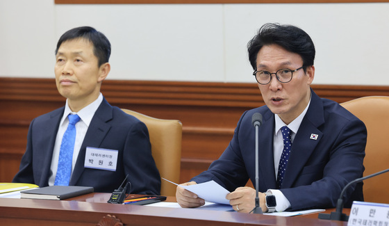 모두발언하는 김민석 국무총리