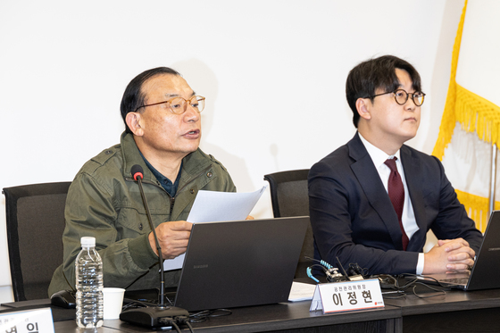 온라인 공천시스템 점검하는 이정현 공관위원장