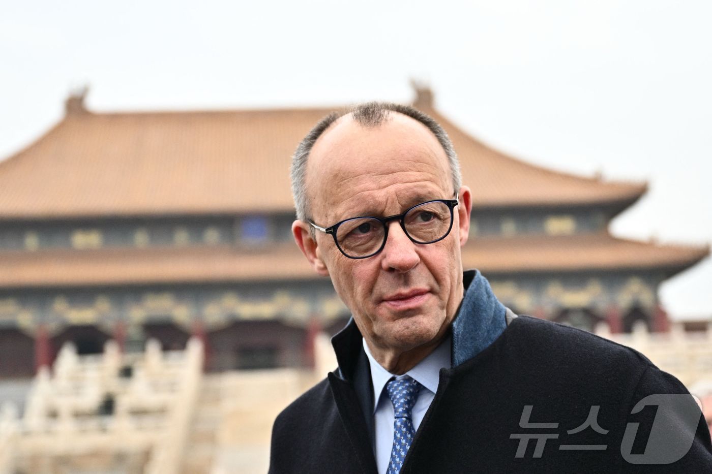 (베이징 AFP=뉴스1) 이정환 기자 = 프리드리히 메르츠 독일 총리가 26일(현지시간) 중국 베이징 자금성을 방문했다. 2026.02.26.ⓒ AFP=뉴스1