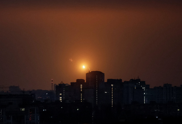 [포토] 러시아군의 심야 키이우 공습