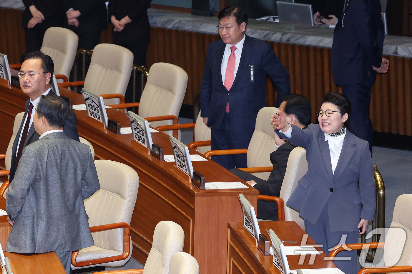 (서울=뉴스1) 신웅수 기자 = 임이자 국민의힘 의원이 26일 서울 여의도 국회에서 열린 제432회 국회(임시회) 제8차 본회의에서 방송미디어통신위원회 위원(천영식) 추천안이 부결 …