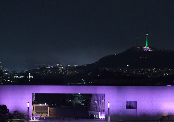 핑크로 물든 국중박