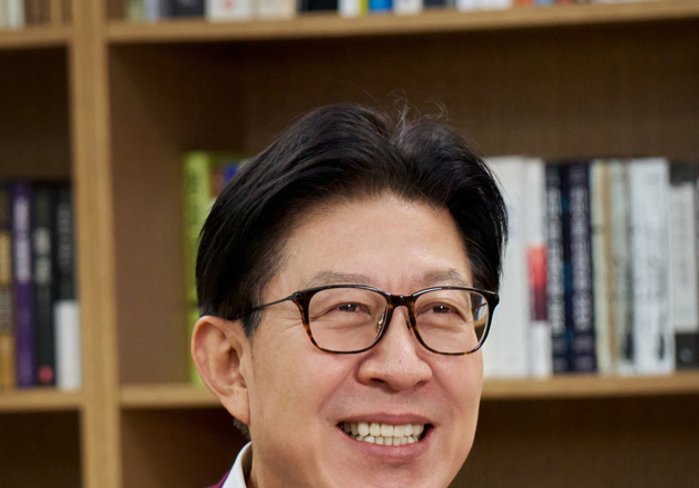 박형준 부산시장, 정부 3금융중심지 추진에 "눠먹기식 정책" 비판