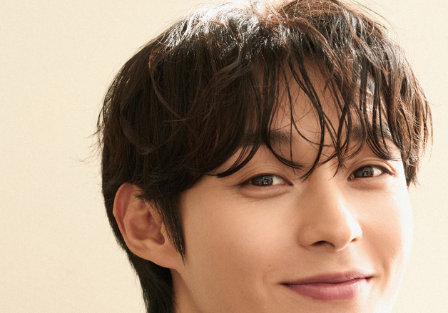 '숏폼 블루칩' 신예 김한영, 크리컴퍼니 전속계약…문근영·김향기 한식구