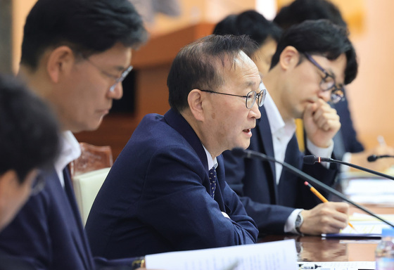 모두발언하는 김남중 통일부 차관