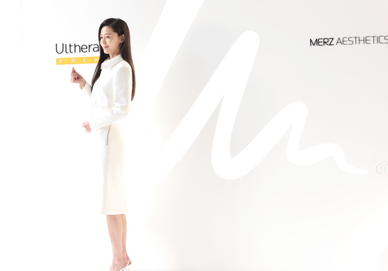 전지현, 지방 제로 근육질 몸매