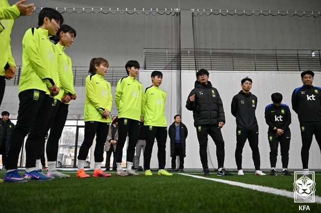 여자 축구대표팀, 사상 첫 아시안컵 우승+월드컵 티켓 도전