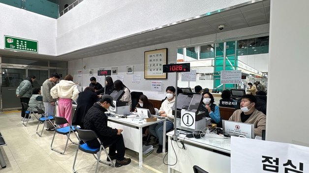 '농어촌 기본소득' 전국 시범지역서 지급 개시…기대감 속 우려도(종합)