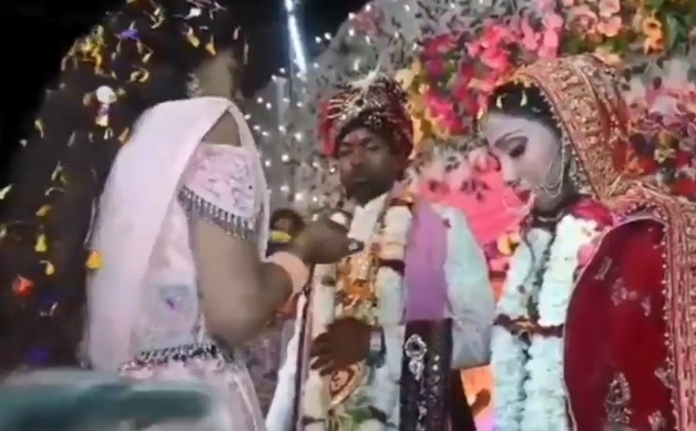 짝사랑 집착이 부른 참극…결혼식서 총 맞은 18세 인도 신부