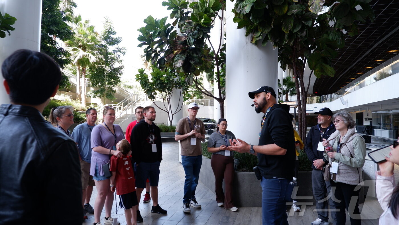 본문 이미지 - 소파이 스타디움 투어 ⓒ 뉴스1 윤슬빈 관광전문기자