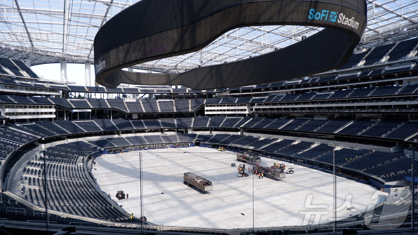 본문 이미지 - '2026 북중미 월드컵' 미국 대표팀의 개막전이 치러지는 소파이 스타디움 ⓒ 뉴스1 윤슬빈 관광전문기자