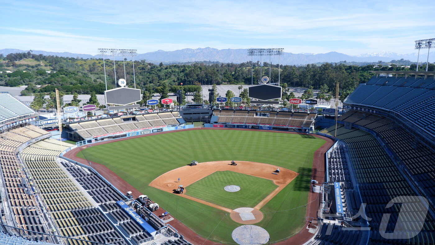 본문 이미지 - LA다저스 홈구장인 다저 스타디움 ⓒ 뉴스1 윤슬빈 관광전문기자