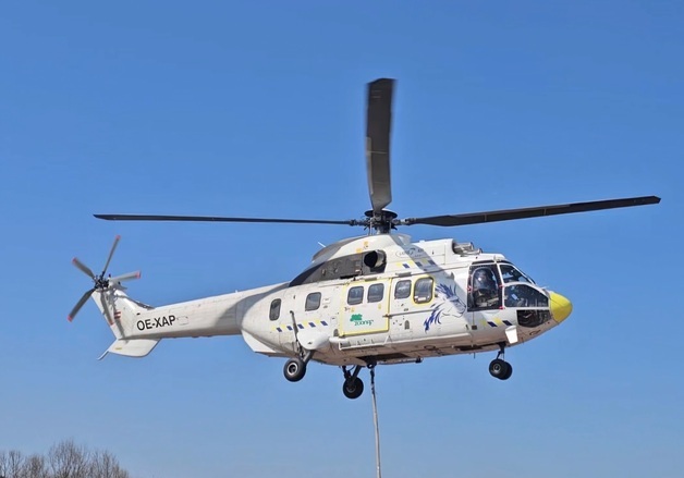 산림청, 수도권· 영서에 국외 임차헬기 '슈퍼퓨마' 2대 전진배치