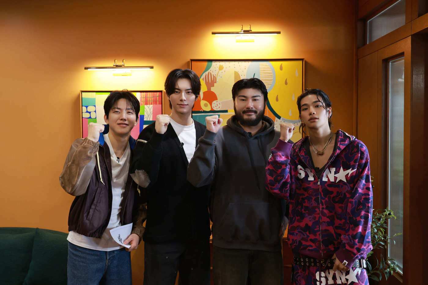 본문 이미지 - 넷플릭스 '대체 등산을 왜 하는 건데'